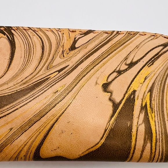 STUDIO CALEIDOSCOPE UNISEX LEATHER ZIP-AROUND ARTISIAN WALLET - Picture 2 of 14